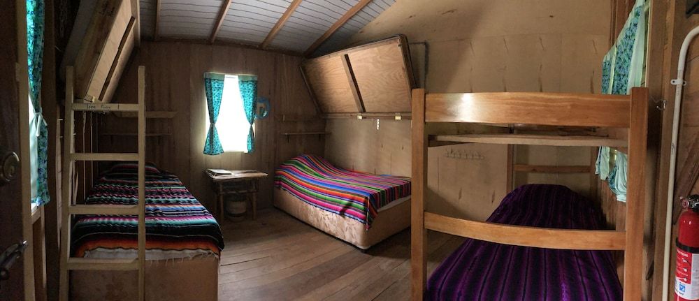 T.R.E.E.S Research Center and Eco Lodge Family Cabin (Jacamar)