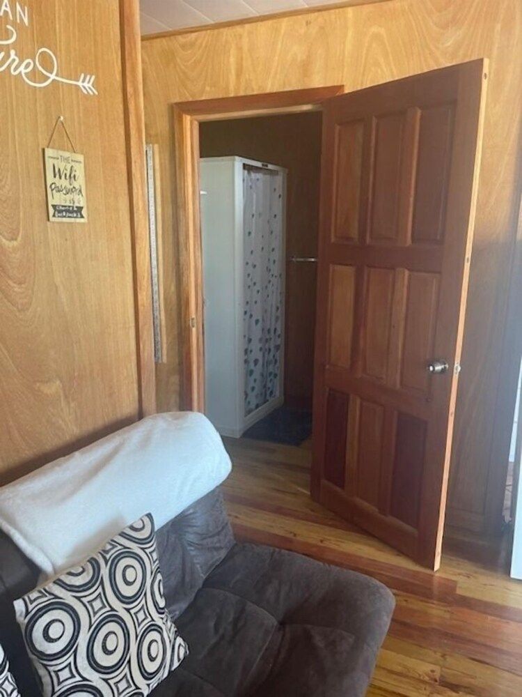 Royal Rat Hostel Comfort Cabin 4