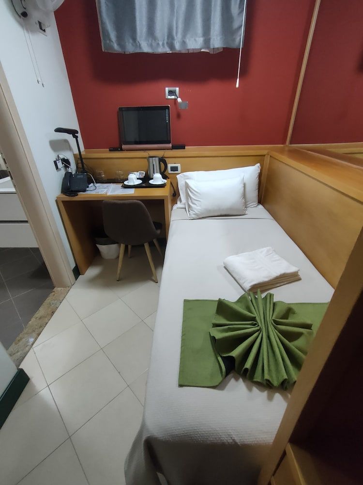 Economy Room, 1 Twin Bed