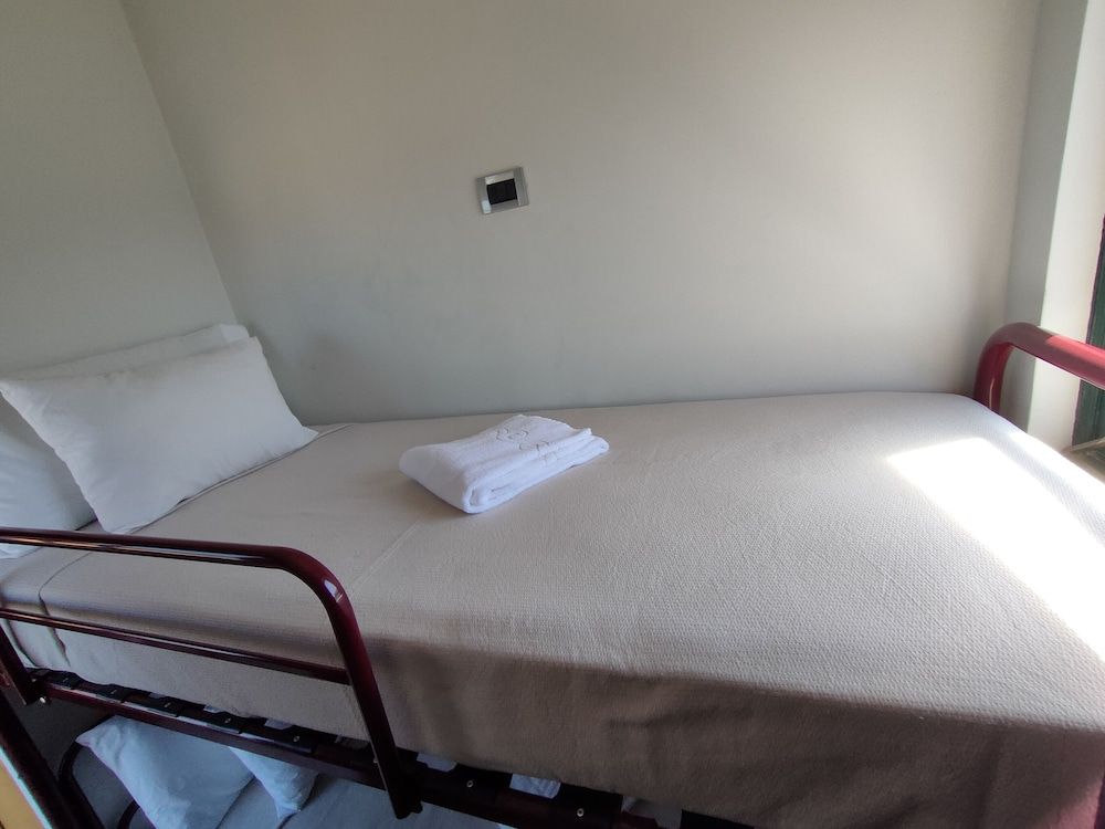 Hotel Belvedere Mindelo, Cape Verde Family Room, 2 Bedrooms, Non Smoking, Sea View 2