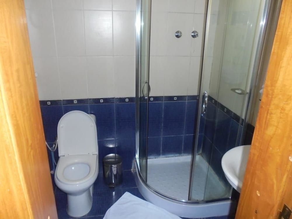 Pacific Hotel Double Room 4