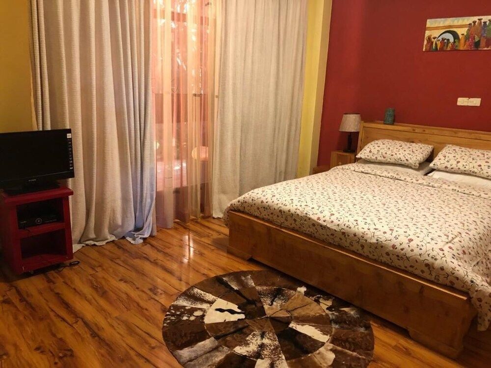 undefined Samantha Hotel 9