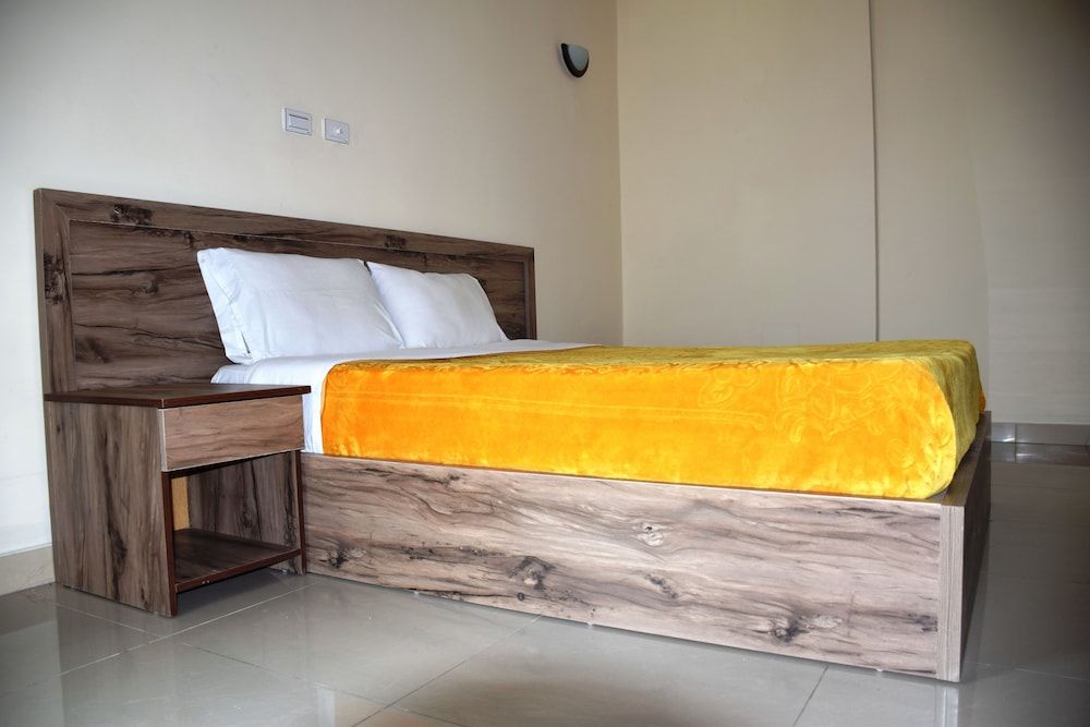 Olympia Guest House Comfort Double Room 3