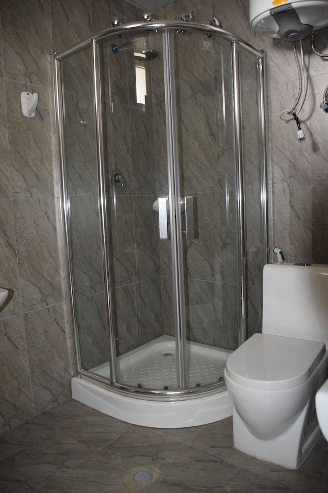 Olympia Guest House Comfort Single Room, City View 6