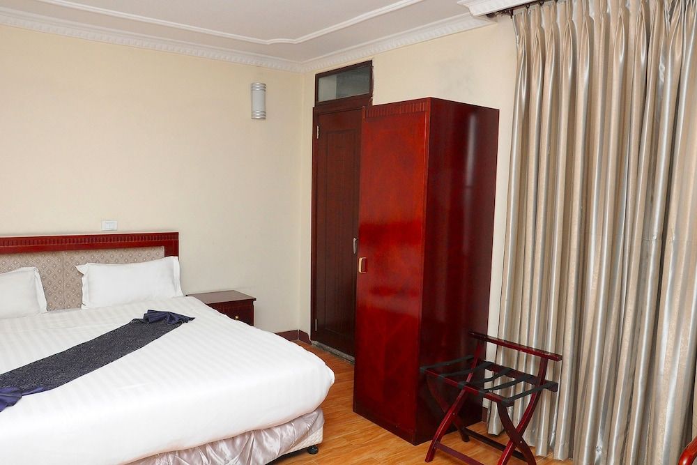 undefined Blue Wave Hotel 7