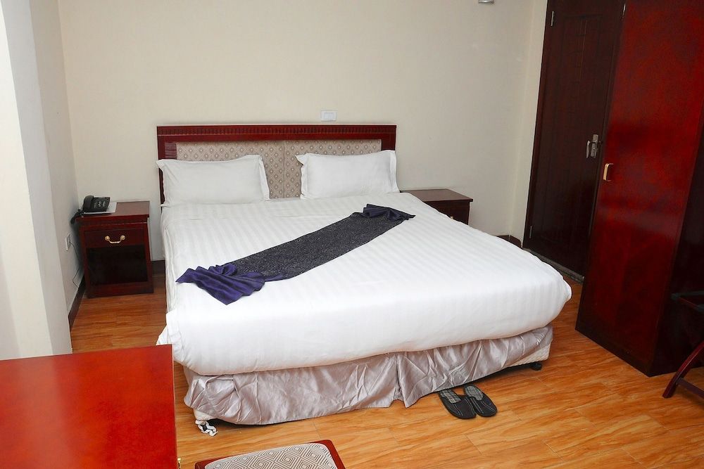 undefined Blue Wave Hotel 9