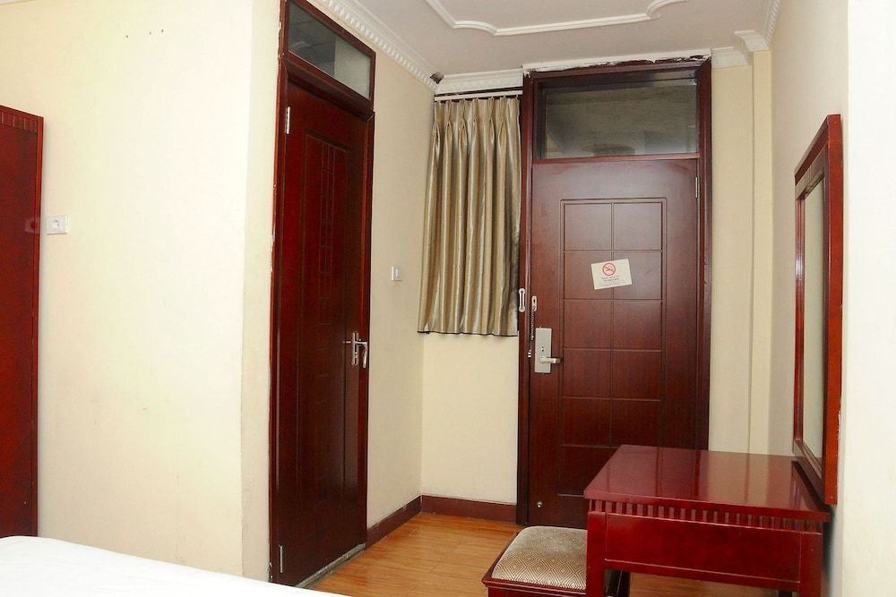 undefined Blue Wave Hotel 2