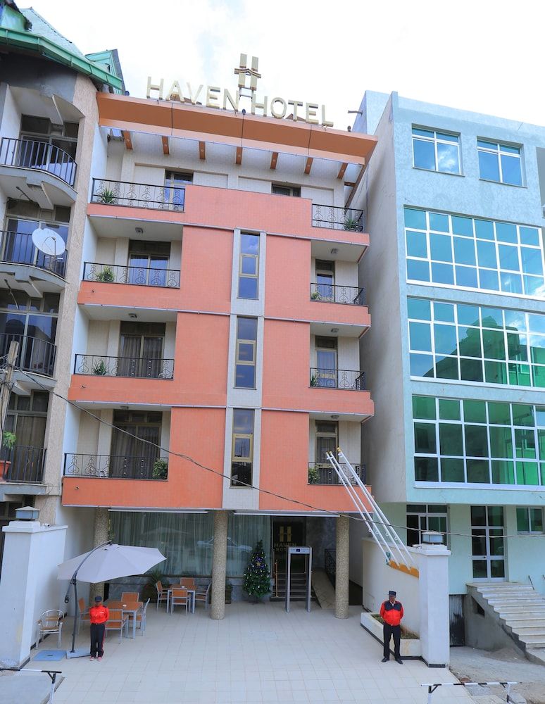 undefined Haven Hotel 7