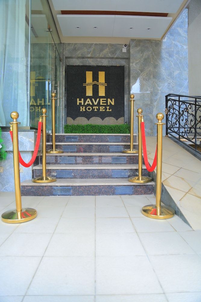 undefined Haven Hotel 5