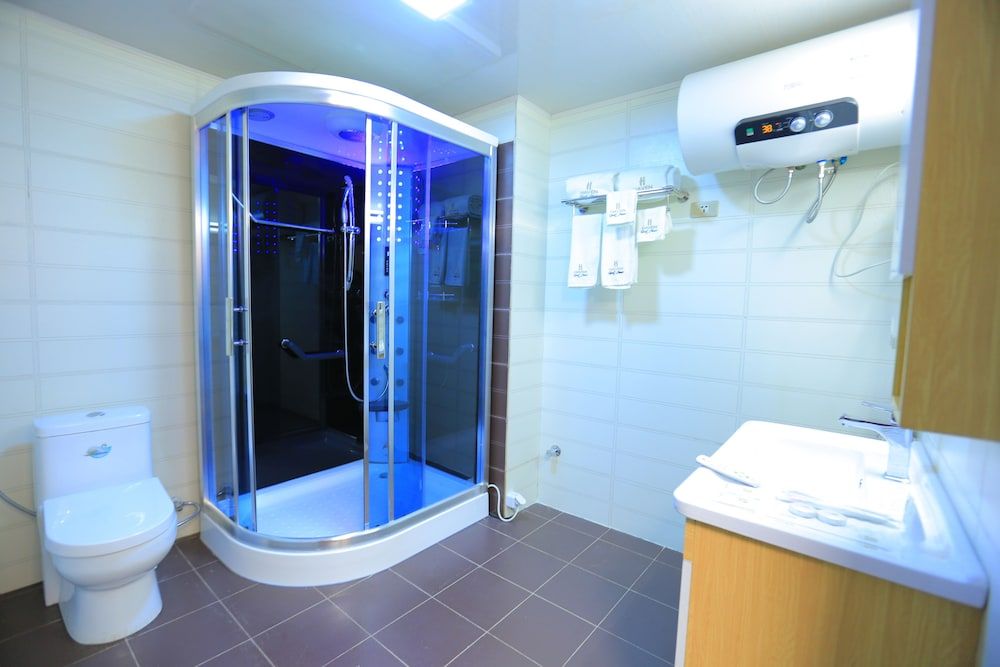 Haven Hotel Junior Suite, Balcony, City View 4