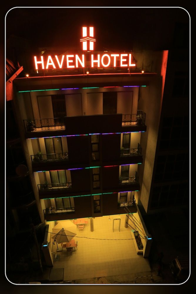 undefined Haven Hotel 8