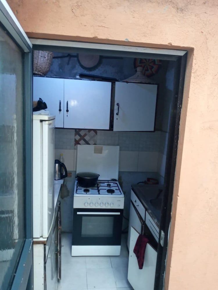 Lucy Guest House B&B Twin Room 3