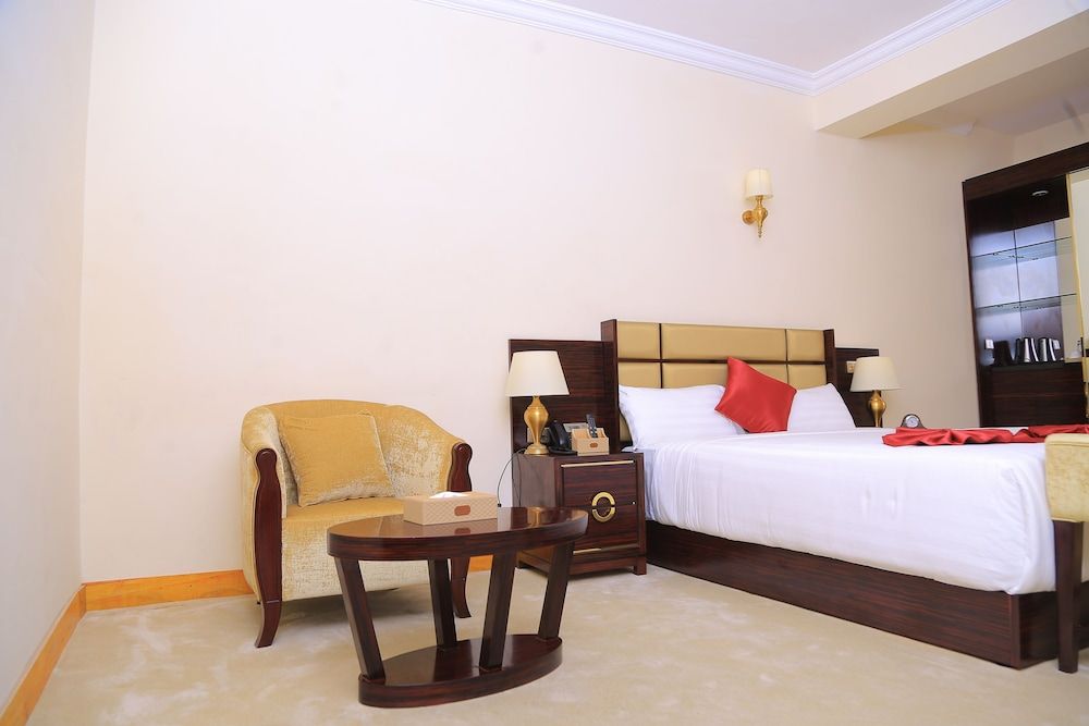 SUNLAND INTERNATIONAL HOTEL Single Room