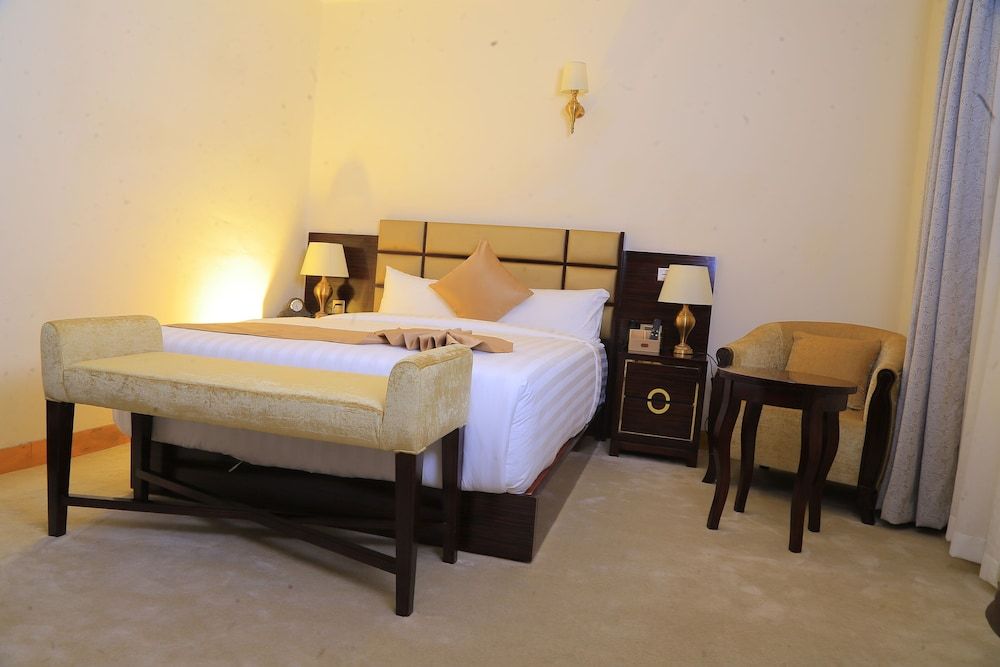 undefined SUNLAND INTERNATIONAL HOTEL 3