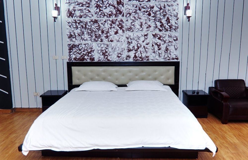 undefined Right Guest House 7