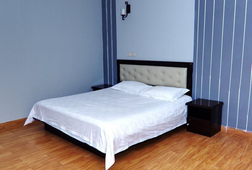 Right Guest House Basic Double Room 2