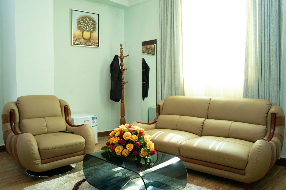 FENAST Guesthouse Standard Suite 17