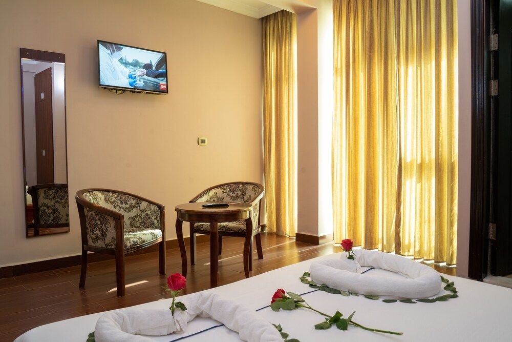 FENAST Guesthouse Standard Suite 13