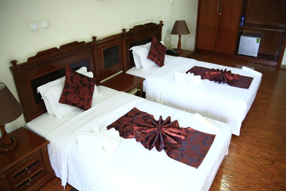 Classic Twin Room