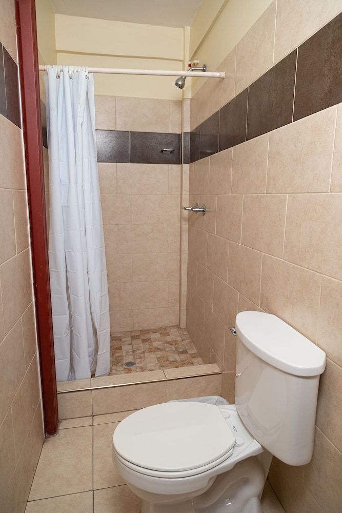 Hotel Internacional Palmerola Basic Double Room 3