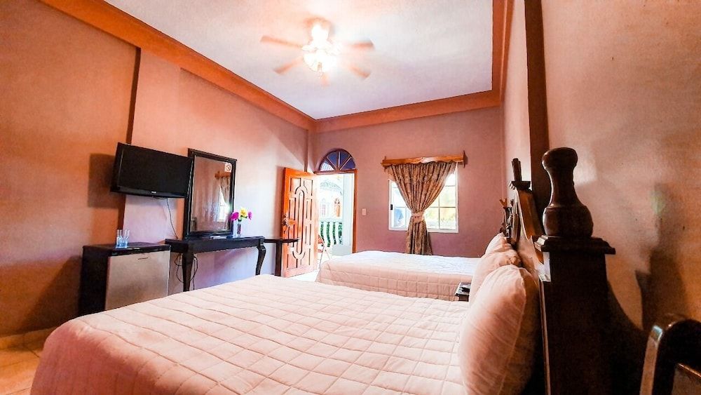 Basic Room, Non Smoking, Private Bathroom