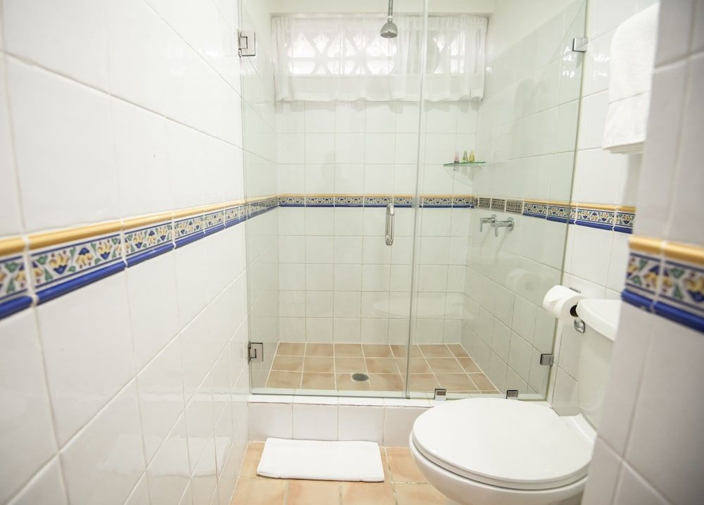 Angeli Gardens Boutique Hotel Deluxe Room 4