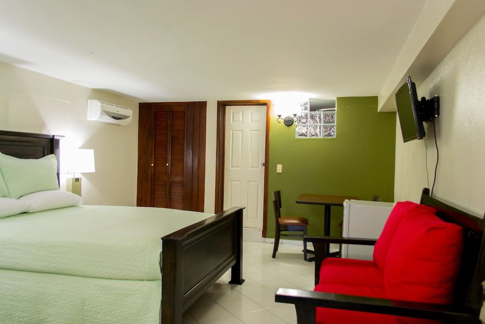 Basic Single Room, Non Smoking