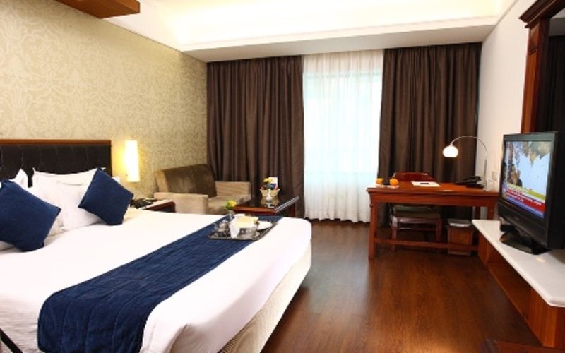 Hotel Residency Tower Executive Room 5