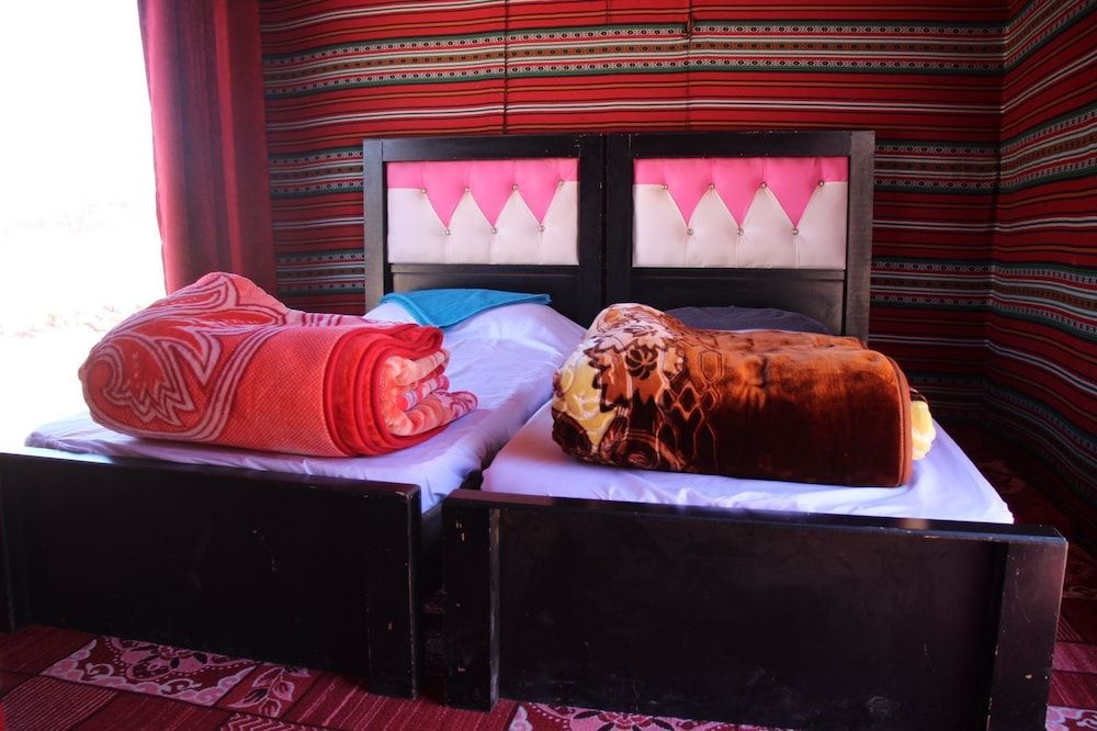 Beduin star trail camp Twin Room 2