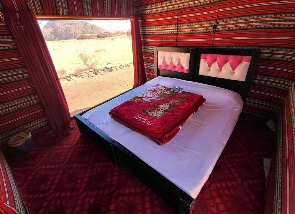 Beduin star trail camp Twin Room 5