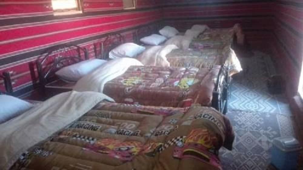 undefined Wadi Rum Bedouins Sunset