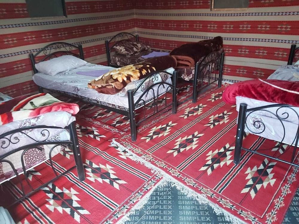 Wadi Rum Desert Adventures Tent (4 Guests ) 2