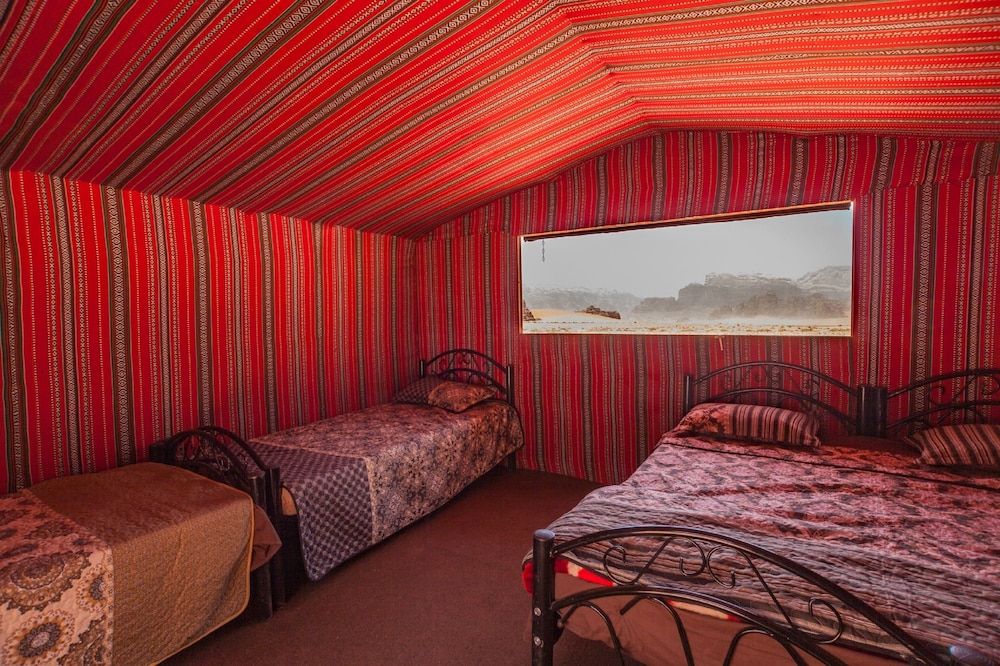 Traditional Tent (5 Guests)