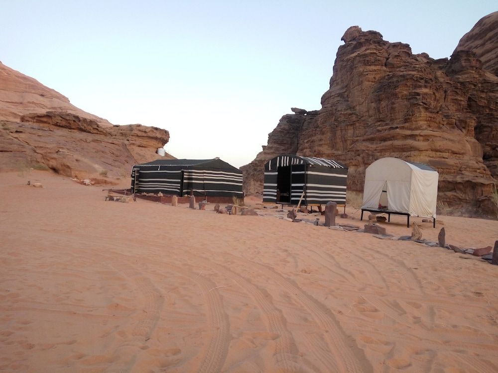 undefined Al sultan bedouin camp 4