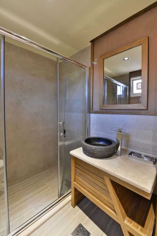 Palmera Camp Wadi Rum Deluxe Tent, 1 King Bed 5