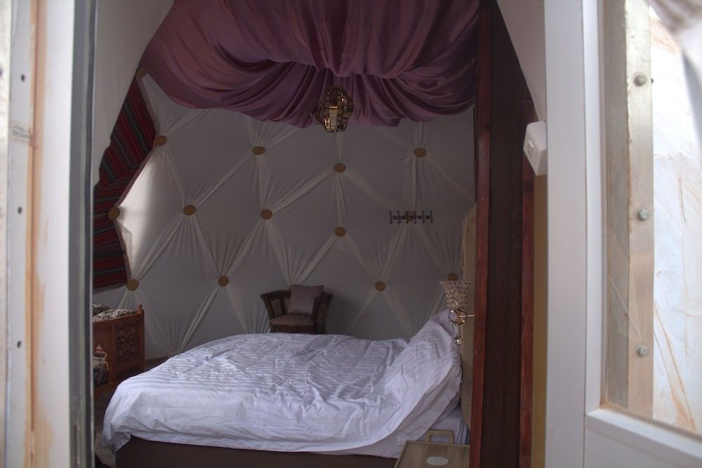 undefined Mouzon Rum Camp 7