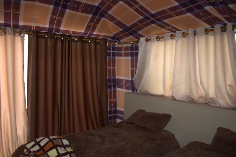 undefined Mouzon Rum Camp 6