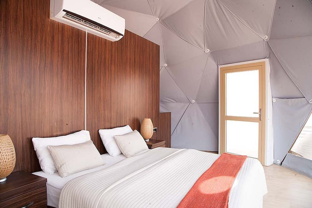 Joseph Camp Presidential Tent