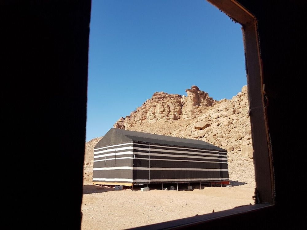 undefined Wadi Rum Oasis 3