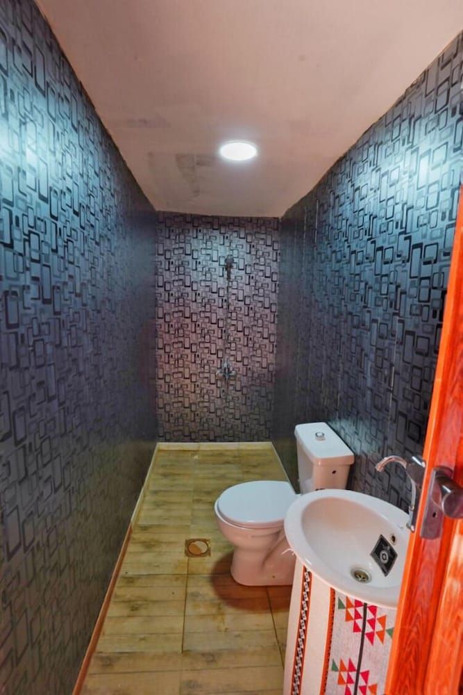 Oryx camp Family Tent 5