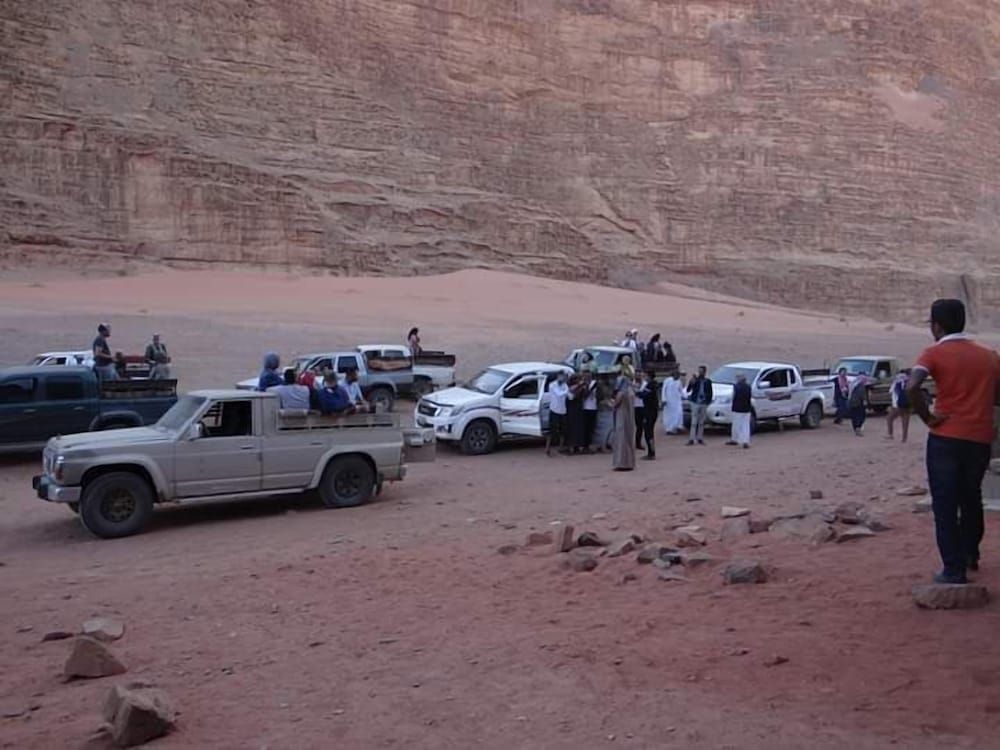 undefined Bedouin habits tours camp 4