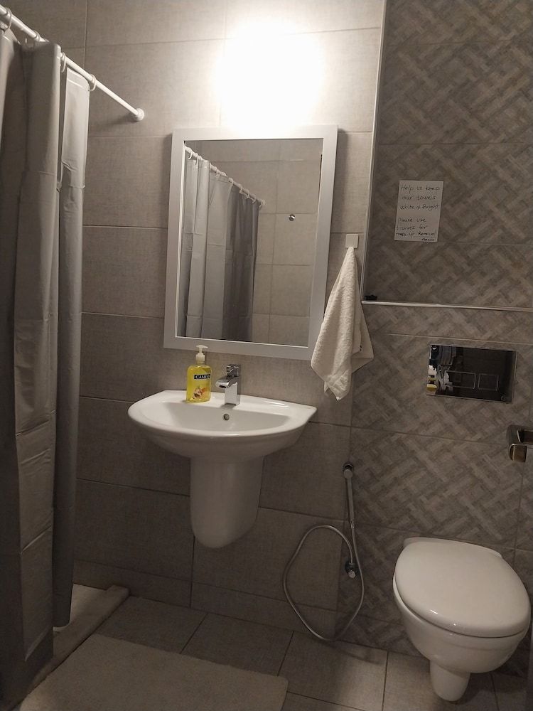 COCO Guesthouse Standard Double Room 11