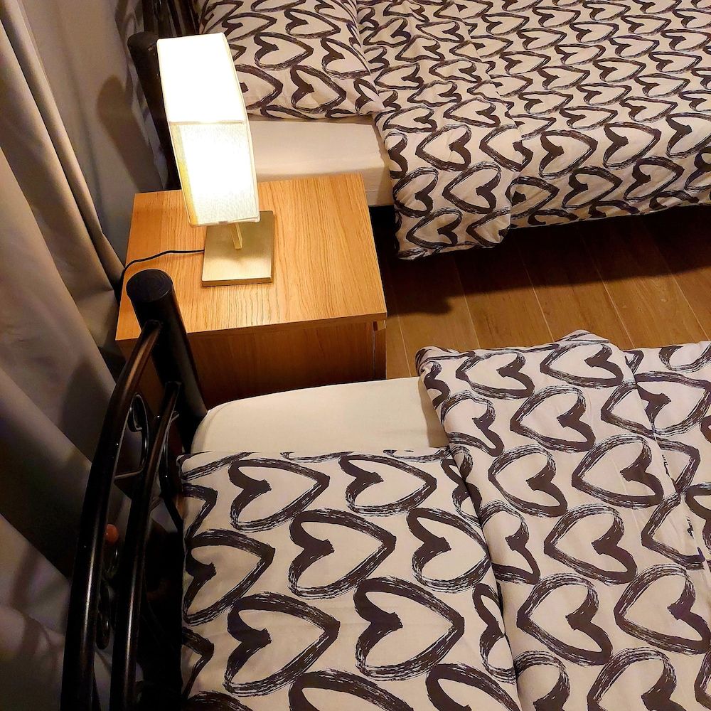 COCO Guesthouse Classic Twin Room 2