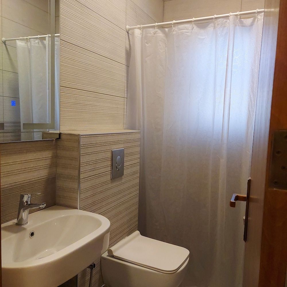COCO Guesthouse Comfort Double Room 8