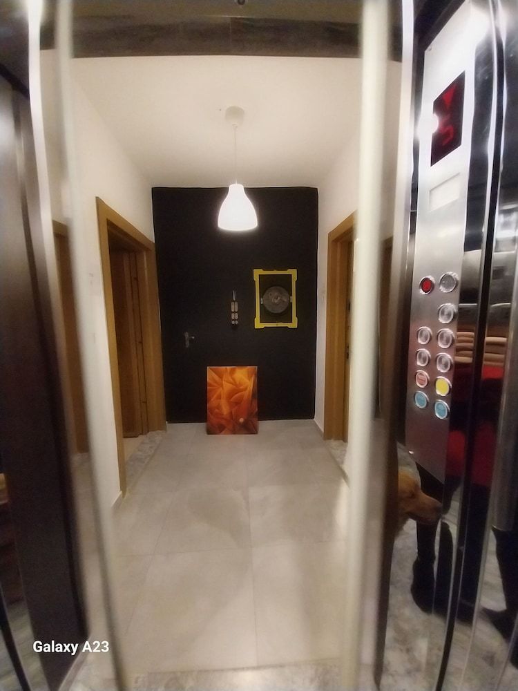 Elevator