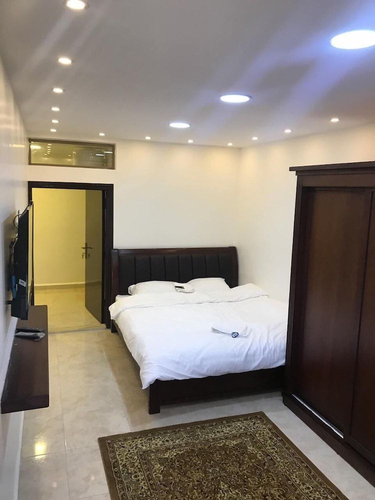 undefined Sultan Home