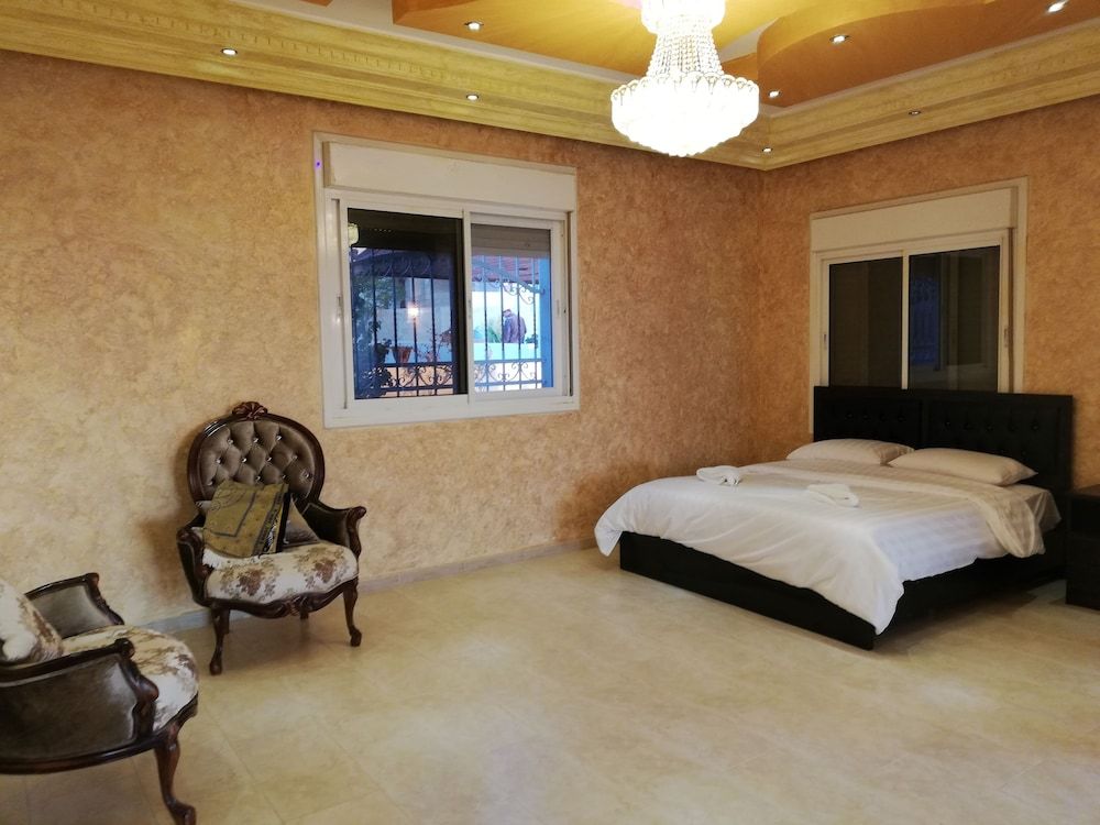 undefined Jabal Bed & Breakfast 5