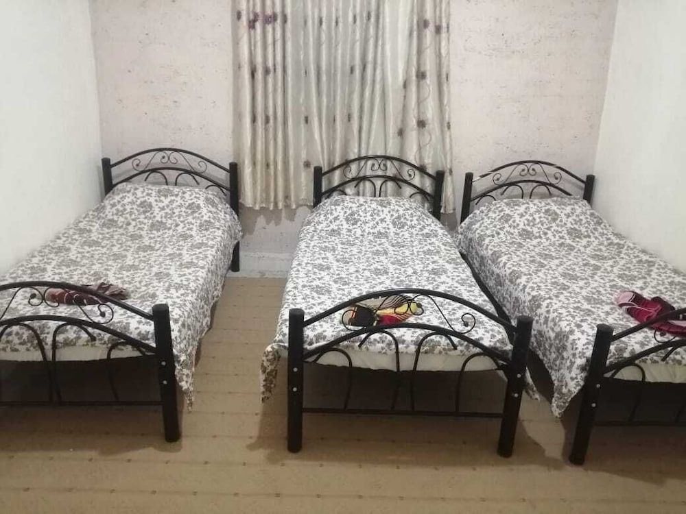 Youth guest house City Shared Dormitory 4