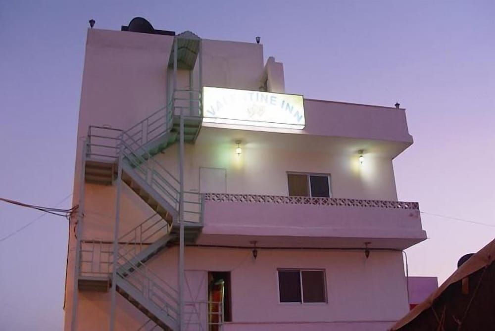 undefined Valentine Inn 9