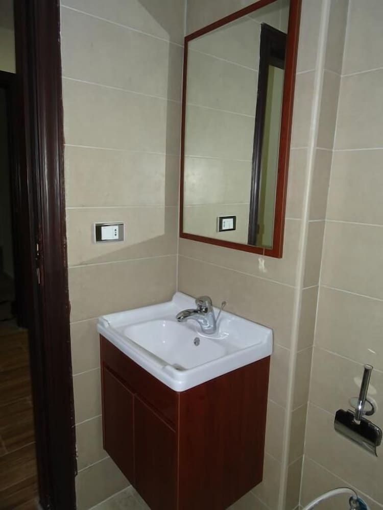 Sofsaf hotel Triple Room 9